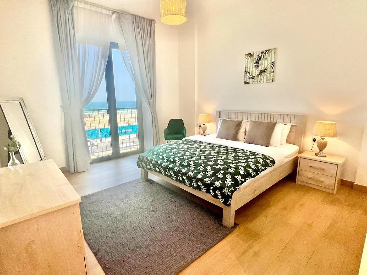 2 Bedrooms With Private Beach And Work Station Dubai 0*,  United Arab Emirates