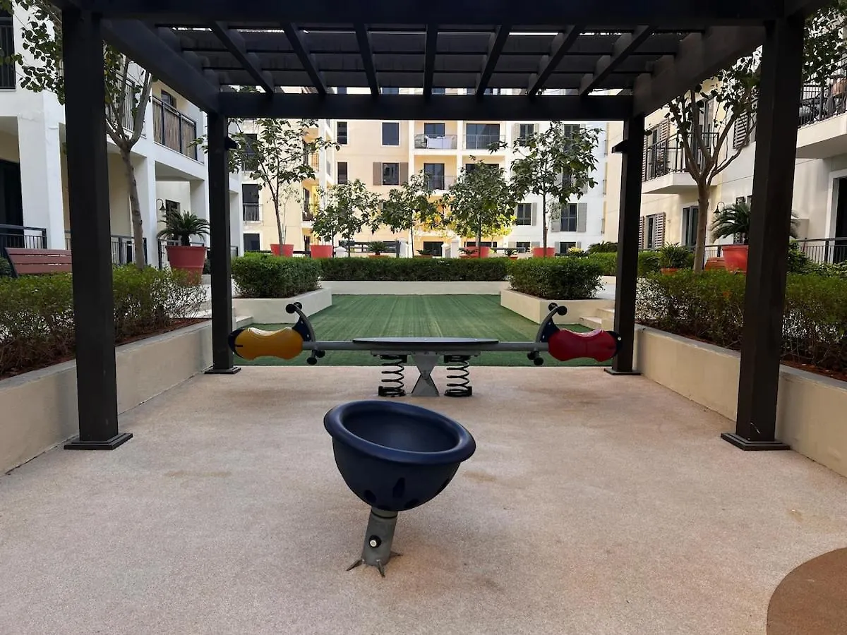 2 Bedrooms With Private Beach And Work Station Dubai